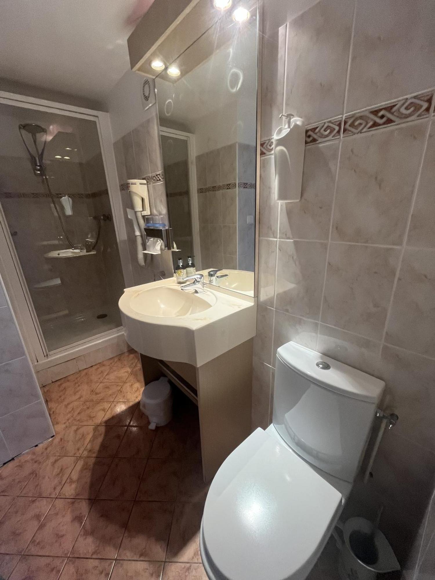 Logis Le Marronnier Otel Buffon Dış mekan fotoğraf