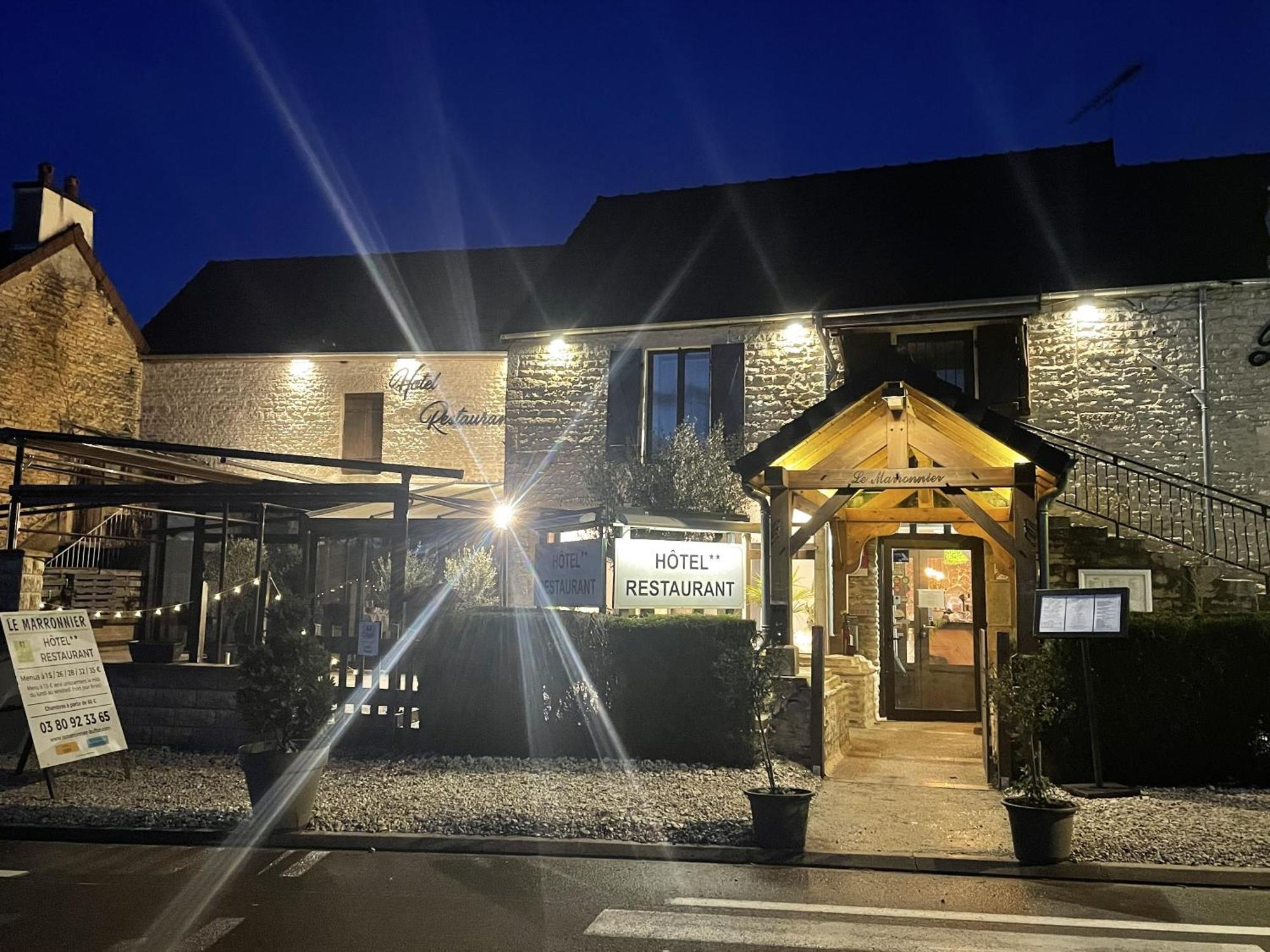 Logis Le Marronnier Otel Buffon Dış mekan fotoğraf